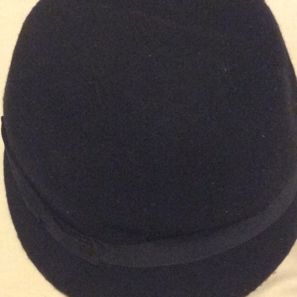 Woman’s Bucket Hat - Picture 2 of 5